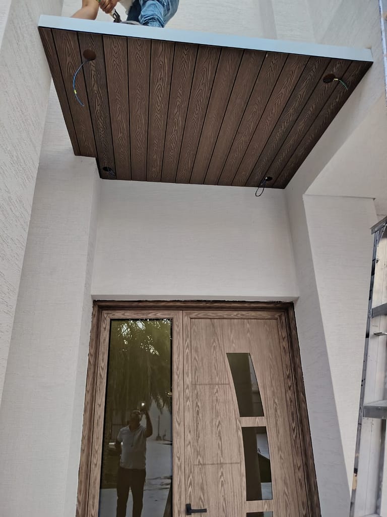 تكسية أبواب